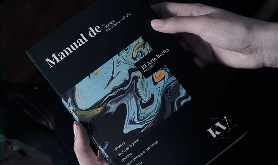 KV · Arte en resina